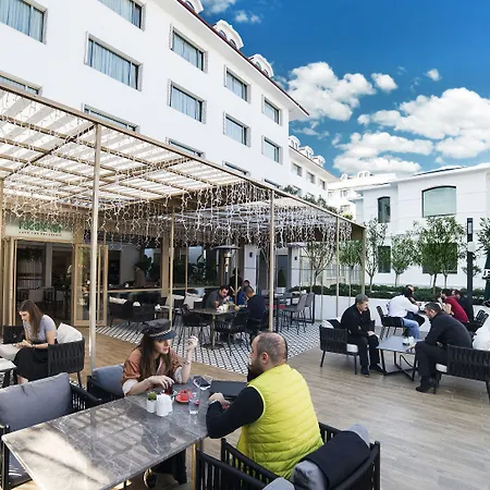 Vogue Supreme 5* Estambul