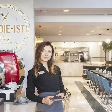 Vogue Supreme 伊斯坦布尔