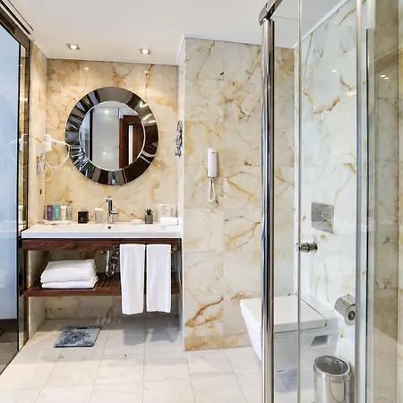 Szálloda Sura Luxury Milion & Isztambul