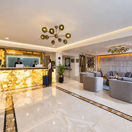 Hotel Sura Luxury Milion & 4*